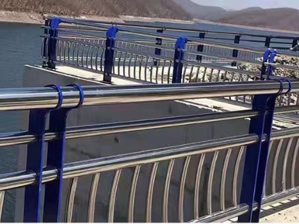 武陵不銹鋼護欄
